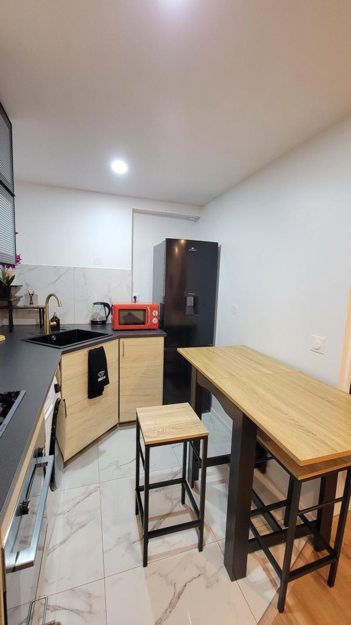 Cosy Apartment Kremlin Bicetre Metro Station Ле-Кремлен-Бісетр Екстер'єр фото